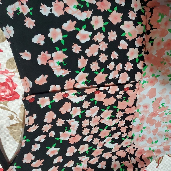 New York & Company Black and Pink Floral Blouse - Picture 7 of 7